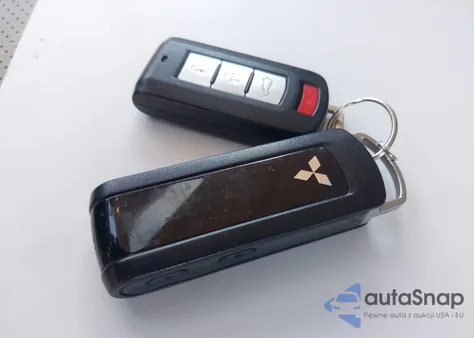 2017 Mitsubishi Outlander Gt z USA, uszkodzony, nr VIN JA4JZ4AX3HZ039034